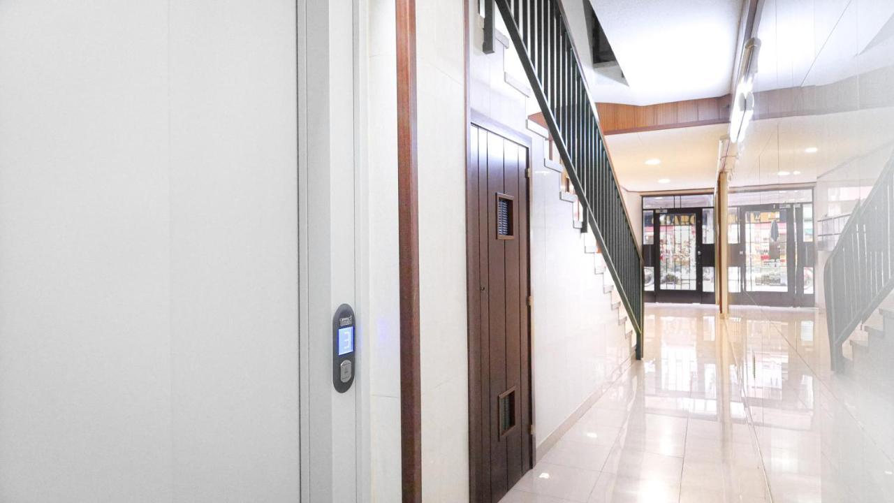 Bed&Bcn Sant Andreu Διαμέρισμα Βαρκελώνη Εξωτερικό φωτογραφία